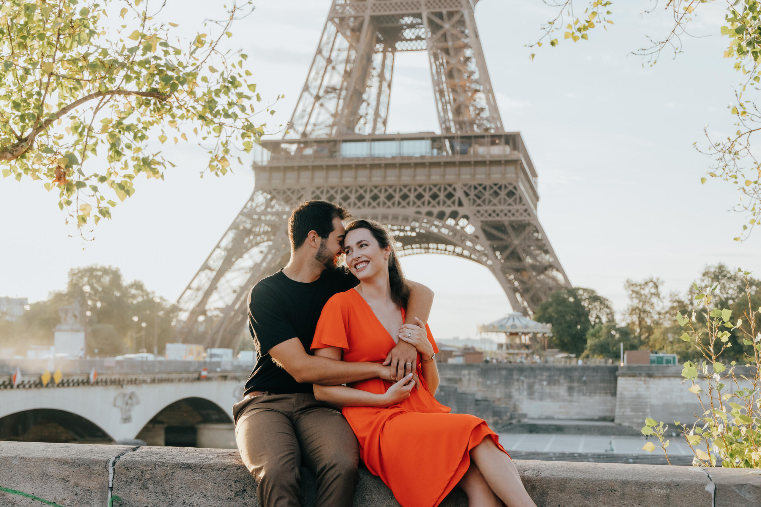 honeymoon photoshoot in Paris