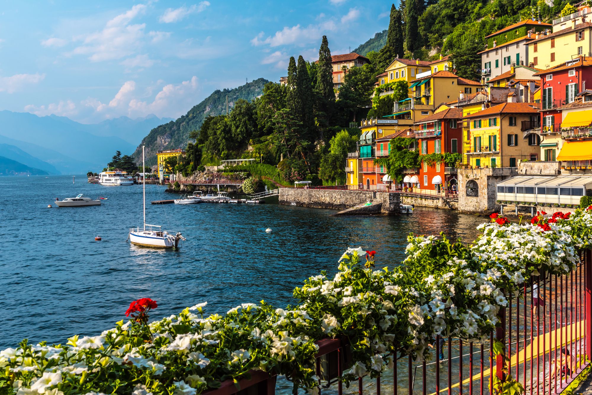 Varenna Town & Other Top Photo Spots in Lake Como | Localgrapher