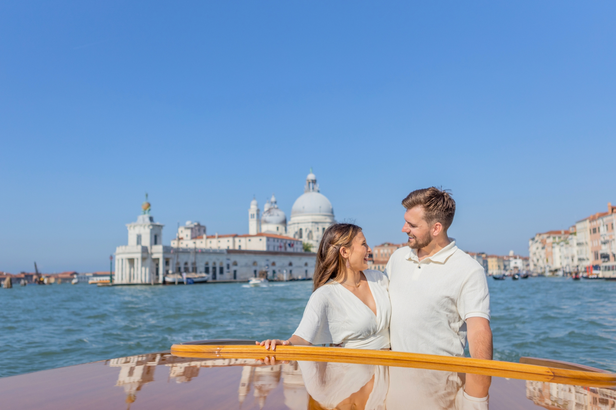 Engagement photoshoot by Camilla, Localgrapher in Venice