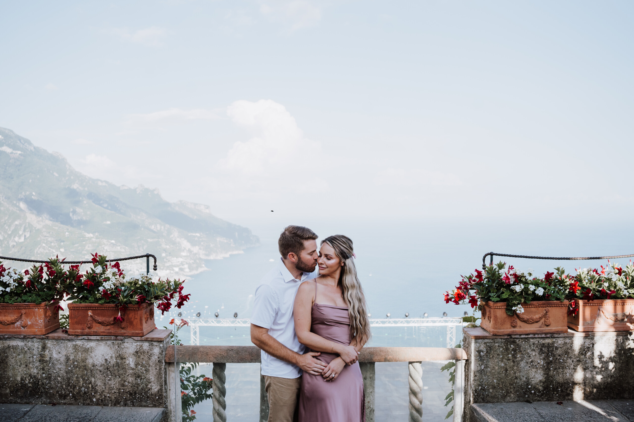 Engagement photoshoot by Mimmo, Localgrapher in Ravello